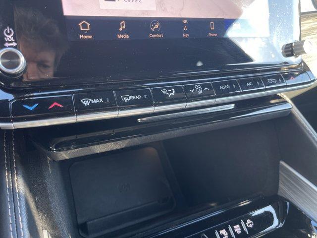 used 2023 Jeep Wagoneer car, priced at $49,788