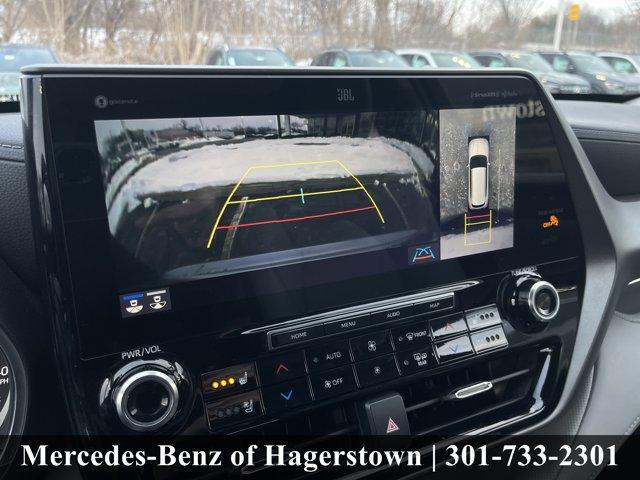 used 2021 Toyota Highlander Hybrid car, priced at $36,788