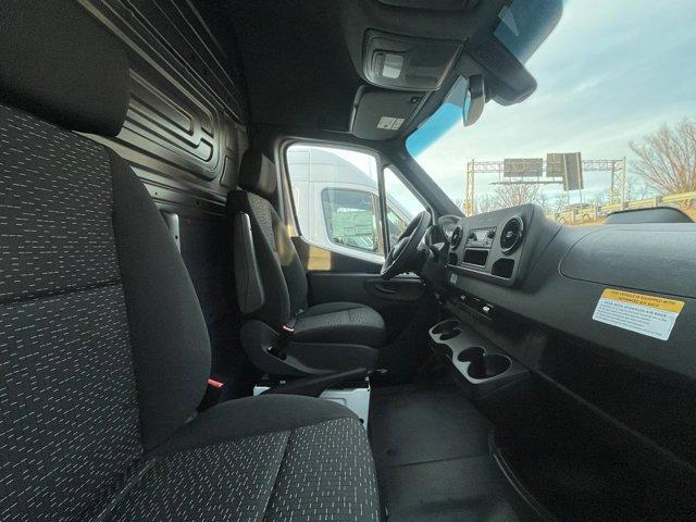 new 2025 Mercedes-Benz Sprinter 2500 car