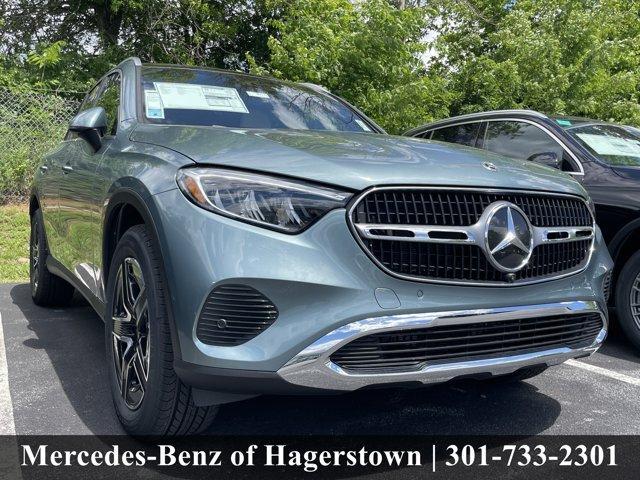 new 2026 Mercedes-Benz GLC 300 car