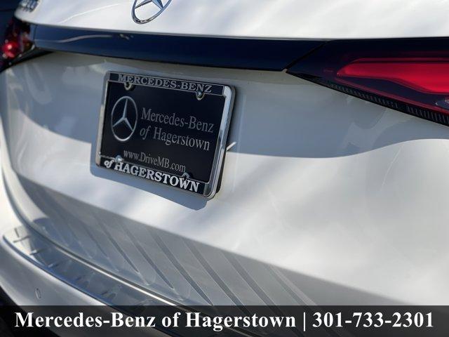 new 2026 Mercedes-Benz GLC 300 car