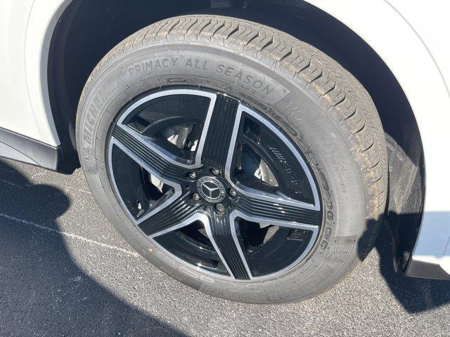 new 2026 Mercedes-Benz GLC 300 car