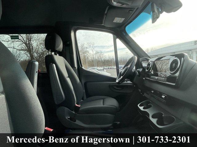 new 2026 Mercedes-Benz Sprinter 2500 car