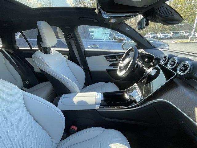 new 2026 Mercedes-Benz GLC 300 car