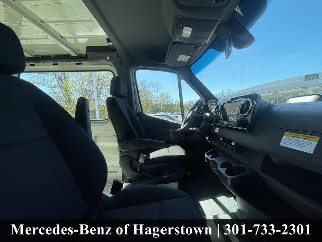 new 2026 Mercedes-Benz Sprinter 2500 car