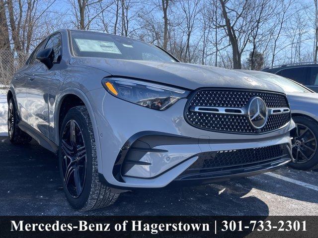 new 2026 Mercedes-Benz GLC 300 car