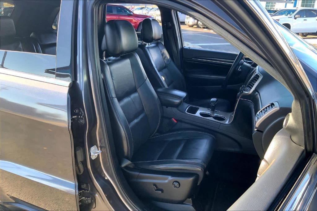 used 2015 Jeep Grand Cherokee car, priced at $8,061