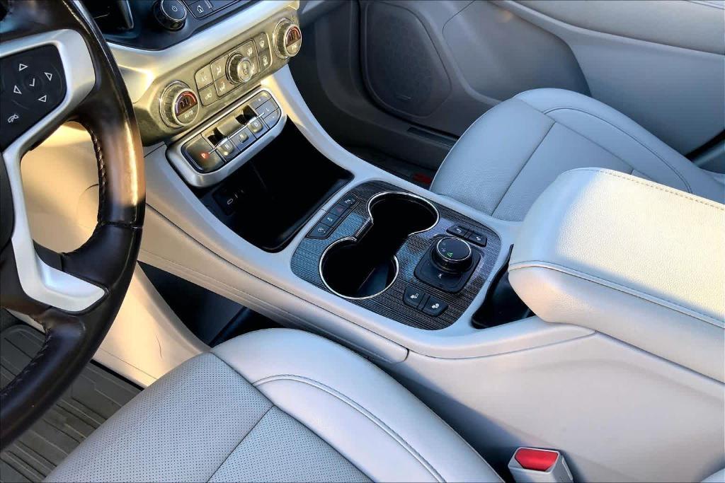 used 2021 GMC Acadia car, priced at $22,999