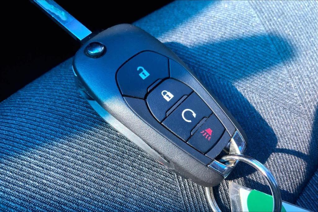 used 2025 Chevrolet Trax car, priced at $23,996