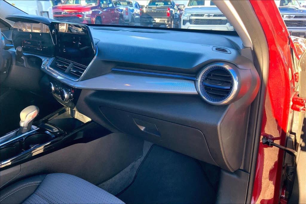 used 2025 Chevrolet Trax car, priced at $22,344