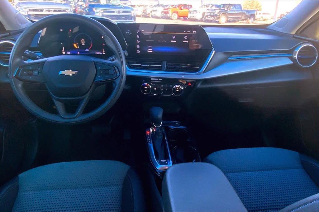 used 2025 Chevrolet Trax car, priced at $22,344