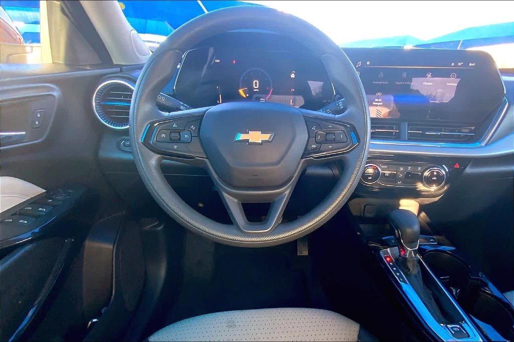 used 2025 Chevrolet Trax car, priced at $22,344