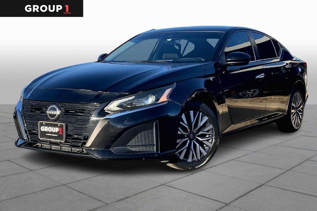 used 2023 Nissan Altima car, priced at $21,589