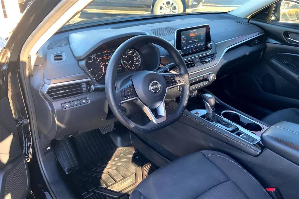 used 2023 Nissan Altima car, priced at $21,589
