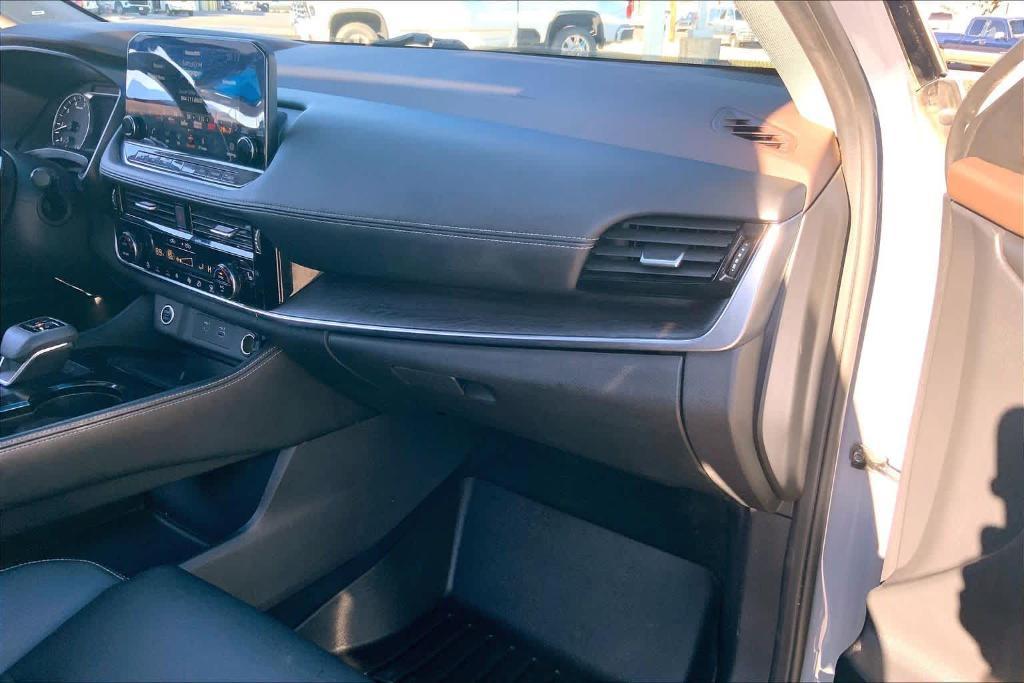 used 2021 Nissan Rogue car, priced at $19,998