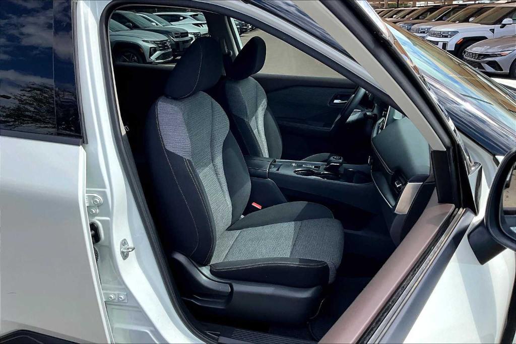 used 2021 Nissan Rogue car, priced at $18,999