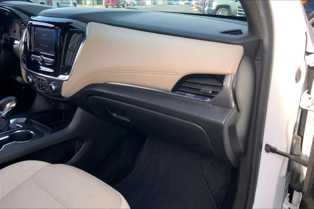 used 2023 Chevrolet Traverse car, priced at $20,519