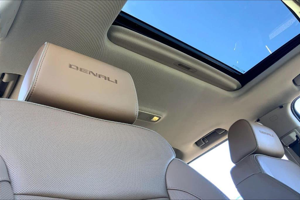 used 2017 GMC Sierra 1500 car, priced at $27,064