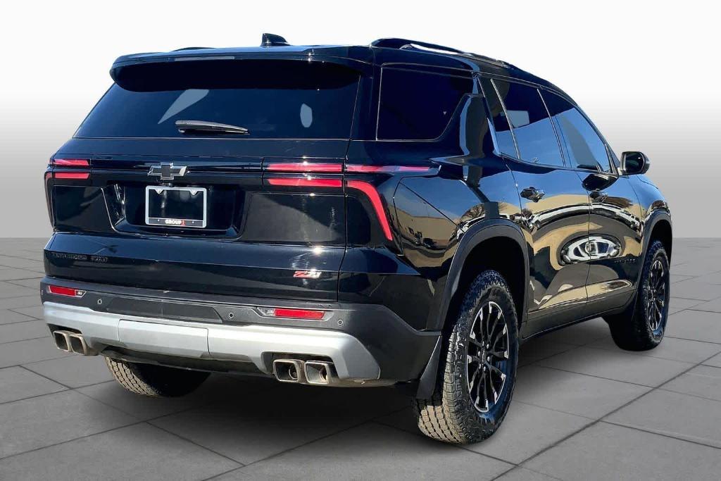 used 2024 Chevrolet Traverse car, priced at $41,999