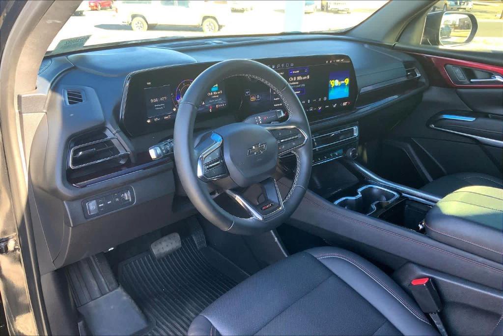 used 2024 Chevrolet Traverse car, priced at $41,999