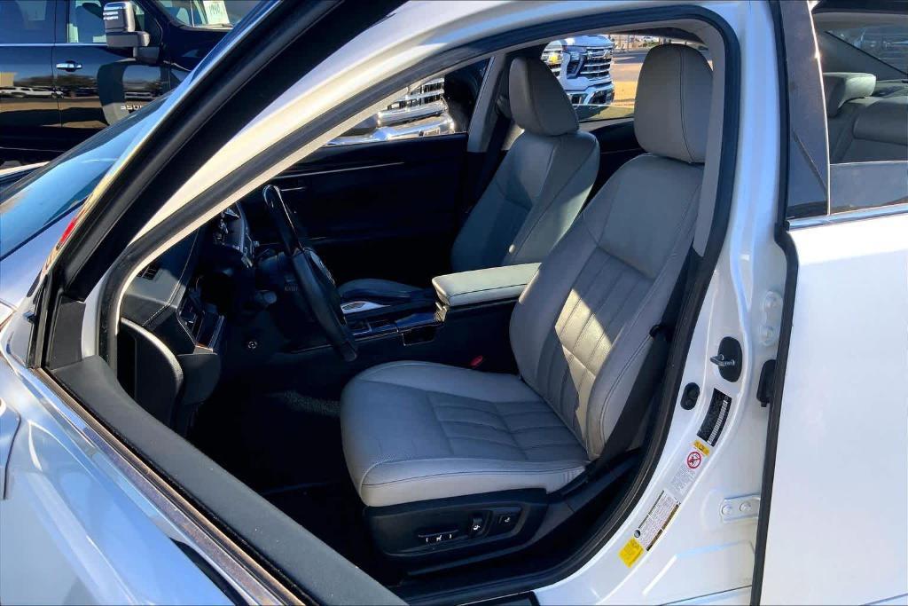used 2016 Lexus ES 350 car, priced at $15,882