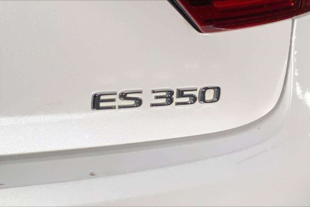 used 2016 Lexus ES 350 car, priced at $15,882