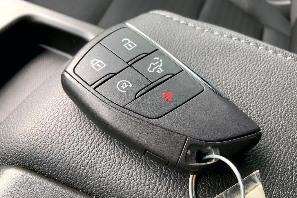 used 2025 Chevrolet Silverado 1500 car, priced at $50,997