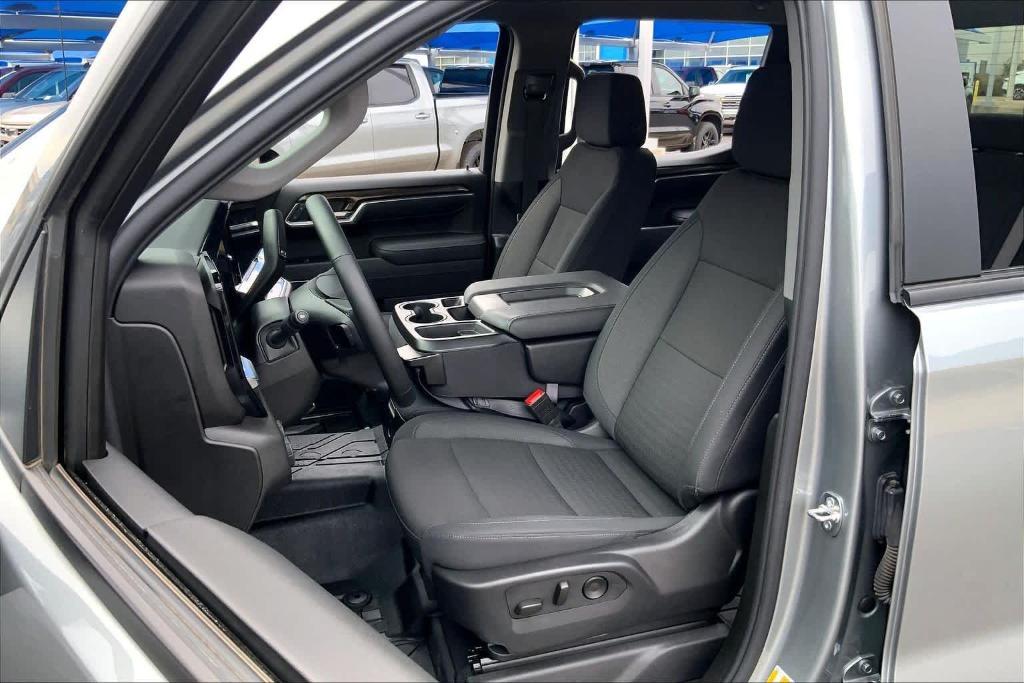 used 2025 Chevrolet Silverado 1500 car, priced at $50,997