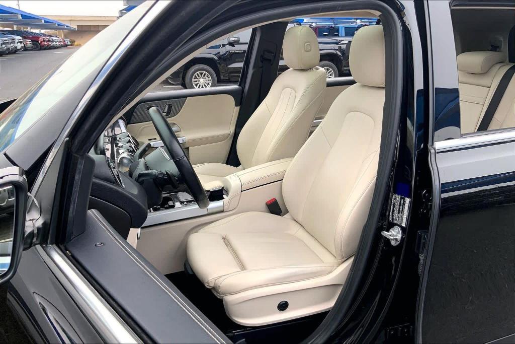 used 2021 Mercedes-Benz GLB 250 car, priced at $24,859