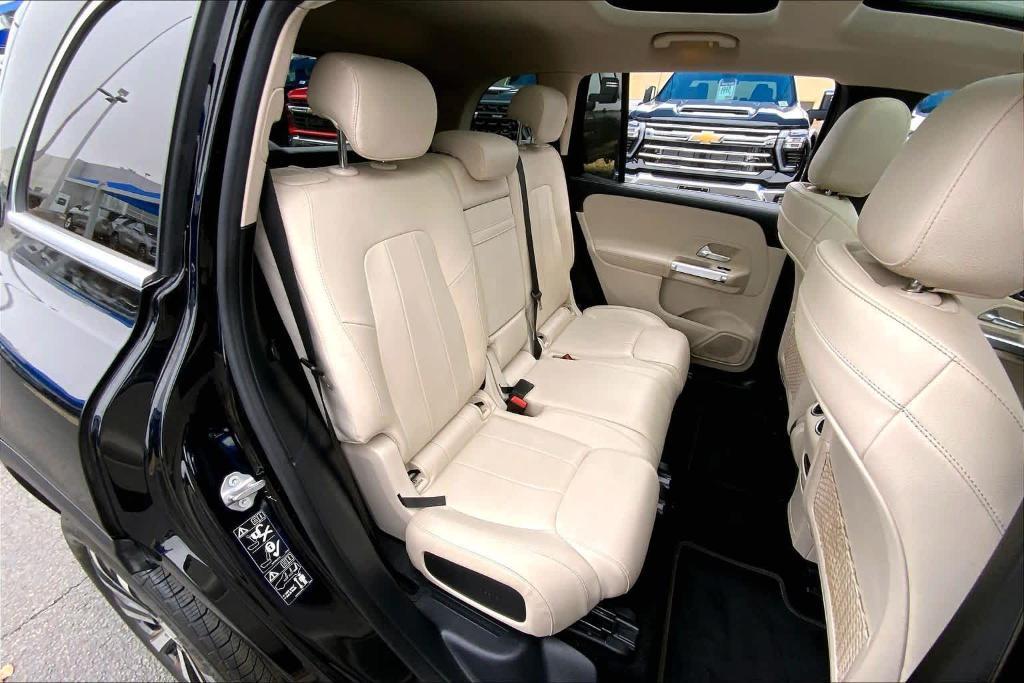 used 2021 Mercedes-Benz GLB 250 car, priced at $24,859