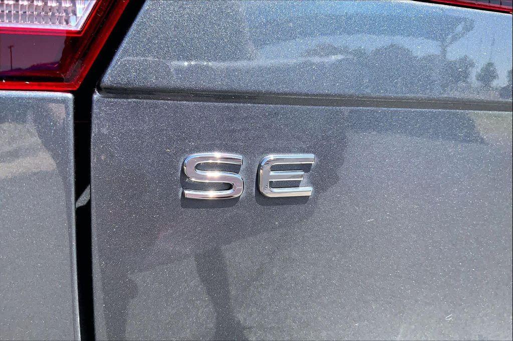 used 2024 Volkswagen Tiguan car, priced at $26,060