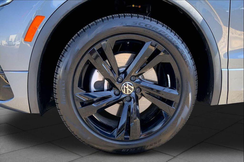 used 2024 Volkswagen Tiguan car, priced at $26,060