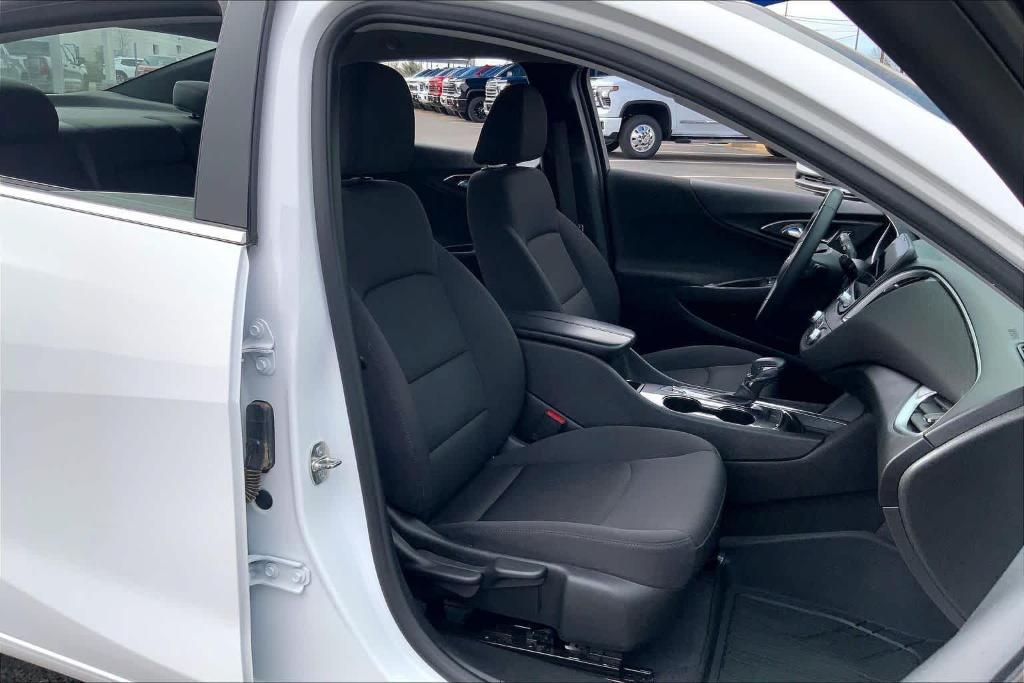 used 2023 Chevrolet Malibu car, priced at $18,995