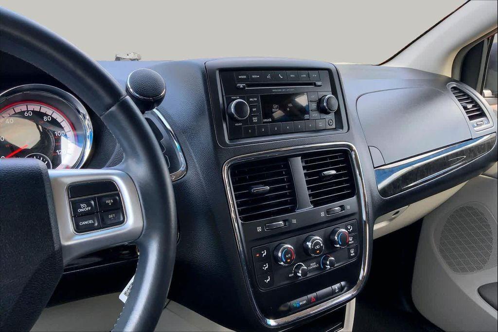 used 2013 Dodge Grand Caravan car, priced at $10,224