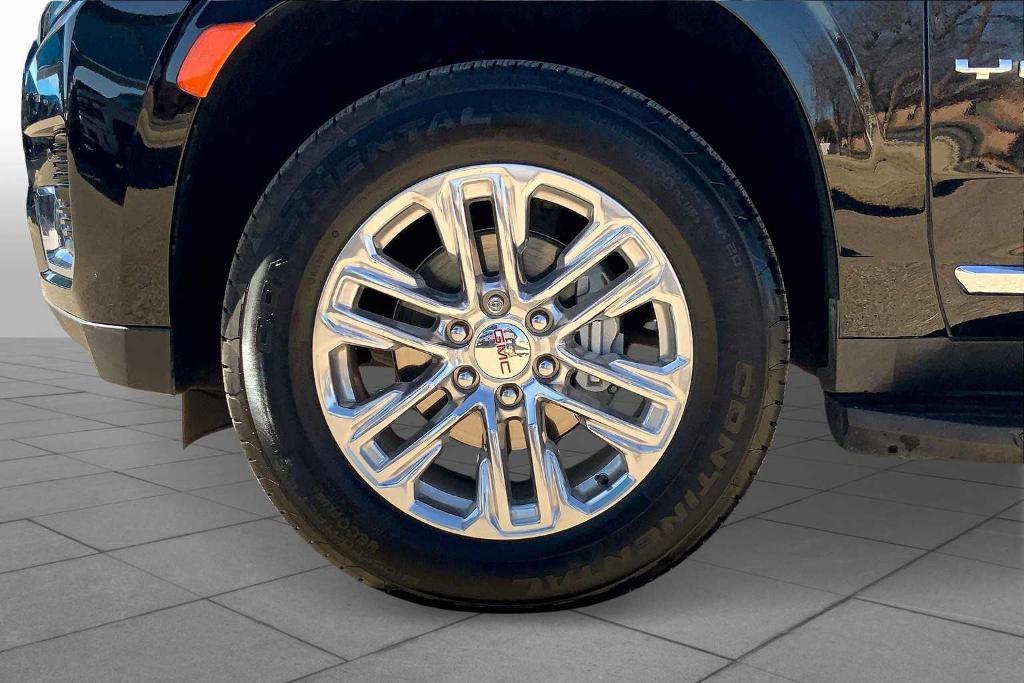 used 2023 GMC Yukon car, priced at $53,999