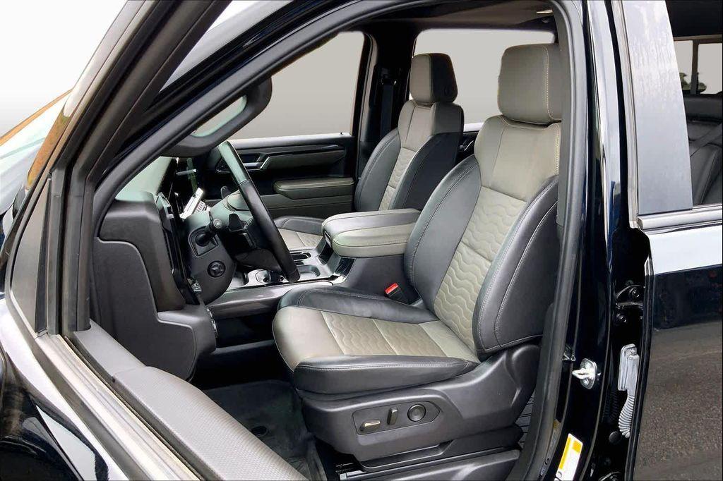 used 2024 Chevrolet Silverado 1500 car, priced at $59,720