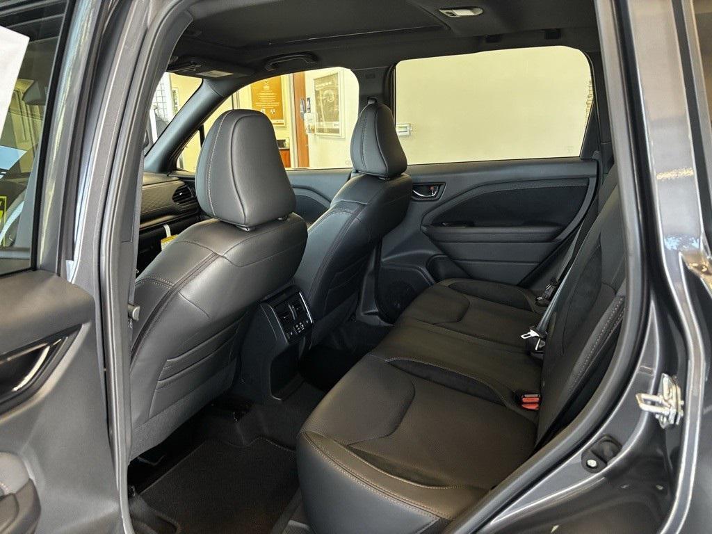 new 2025 Subaru Forester car, priced at $40,308