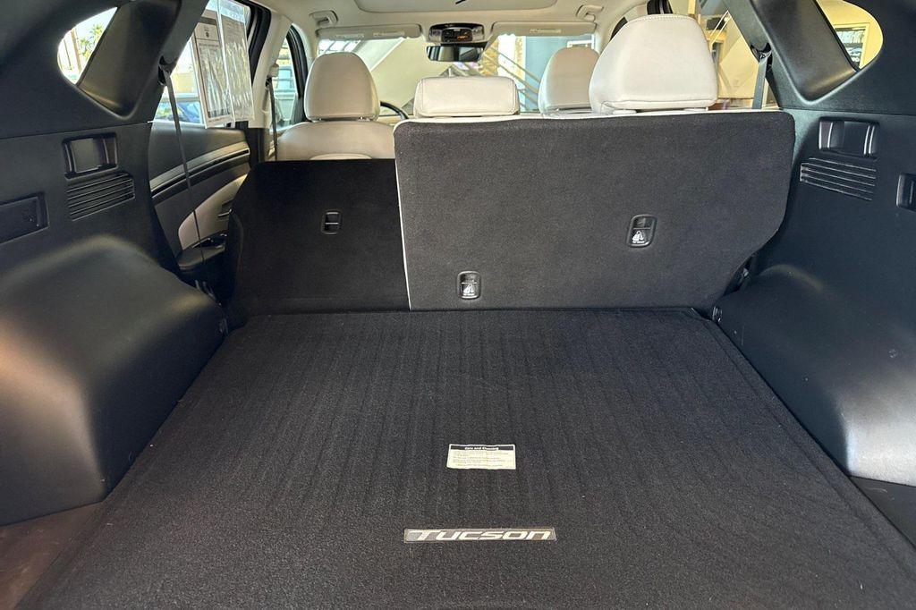 used 2022 Hyundai TUCSON Hybrid car, priced at $22,788