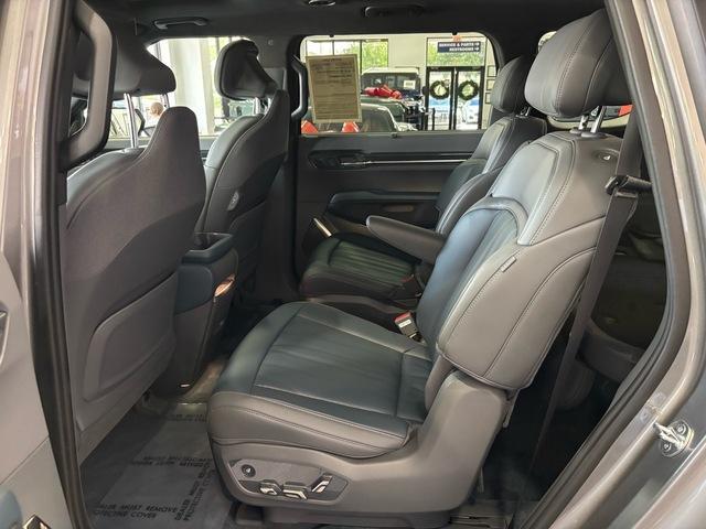 used 2024 Kia EV9 car, priced at $39,999