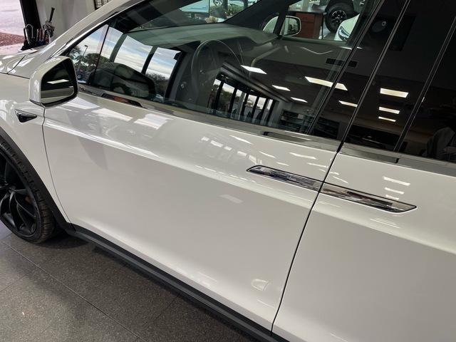 used 2021 Tesla Model X car, priced at $38,999