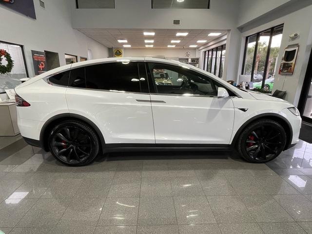 used 2021 Tesla Model X car, priced at $38,999