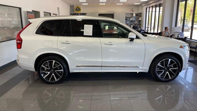 used 2022 Volvo XC90 Recharge Plug-In Hybrid car, priced at $33,999