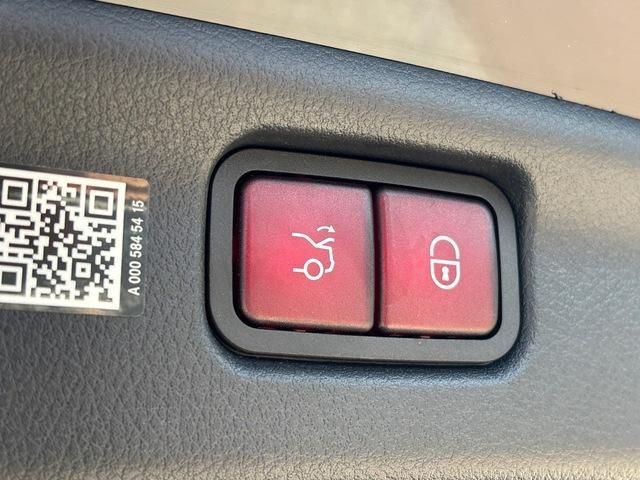 used 2024 Mercedes-Benz C-Class car, priced at $34,999