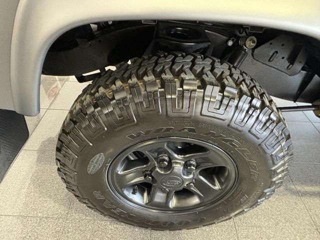 1997 Gray Land Rover Defender