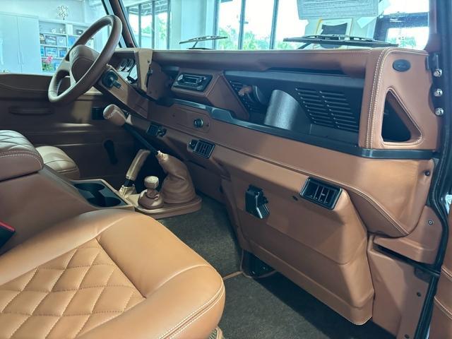 1997 Gray Land Rover Defender