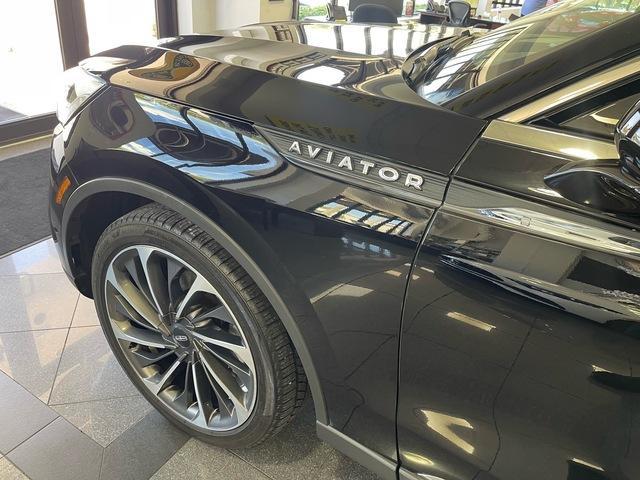 used 2020 Lincoln Aviator car, priced at $29,999
