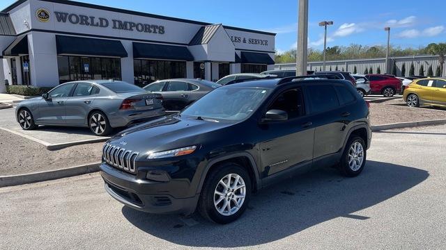 used 2015 Jeep Cherokee car, priced at $9,999
