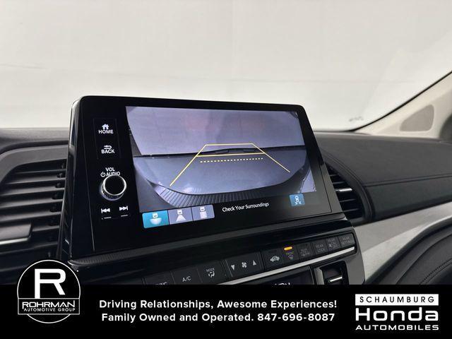 used 2026 Honda Odyssey car, priced at $39,900