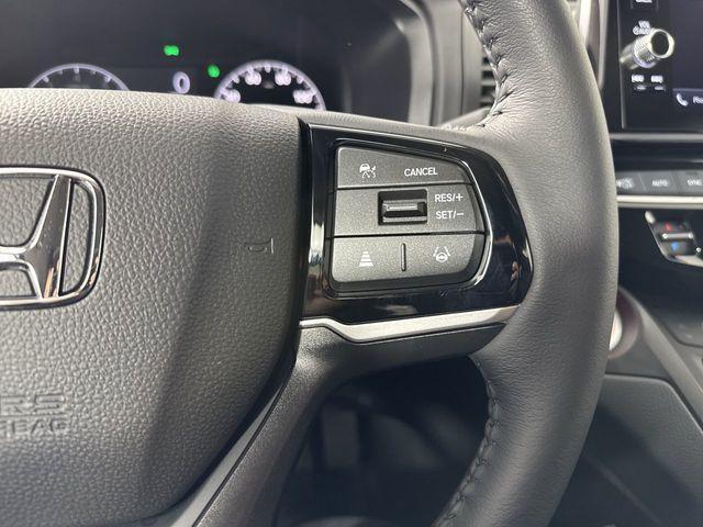 used 2026 Honda Odyssey car, priced at $39,900