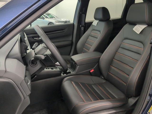 new 2026 Honda CR-V Hybrid car, priced at $39,583